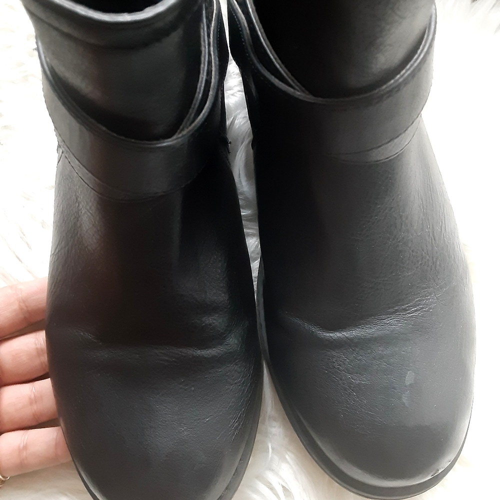 Call it Spring Booties - Picture 6 of 6